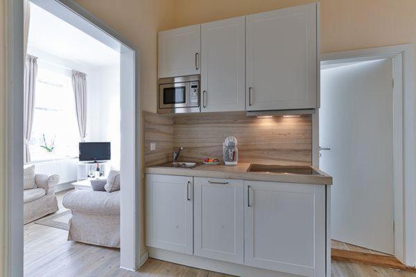 App-6-Mit-Suedbalkon-In-Strandnaher-Lage-Baederstil-Villa-In-Wenningstedt-Sylt ภายนอก รูปภาพ